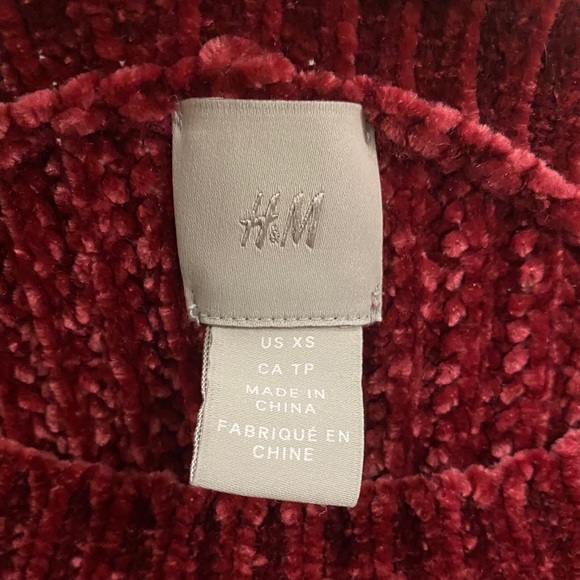 H&M red top - Picture 3 of 3